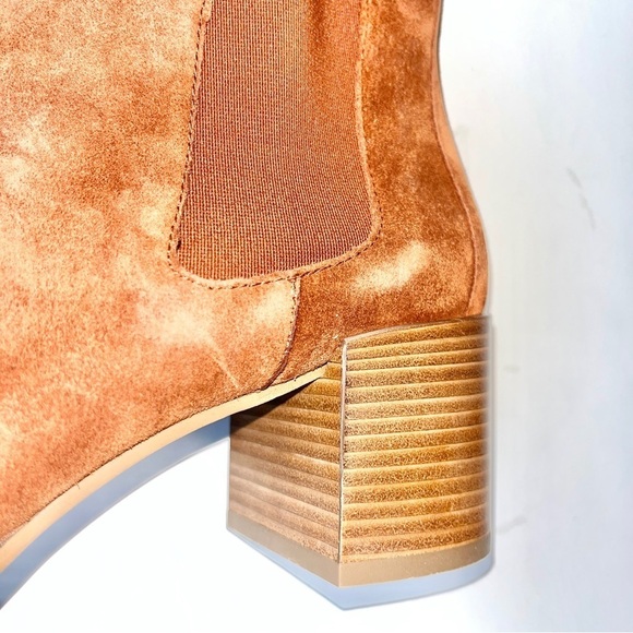 Everlane Suede Pointed Toe Short Boot - Picture 11 of 11